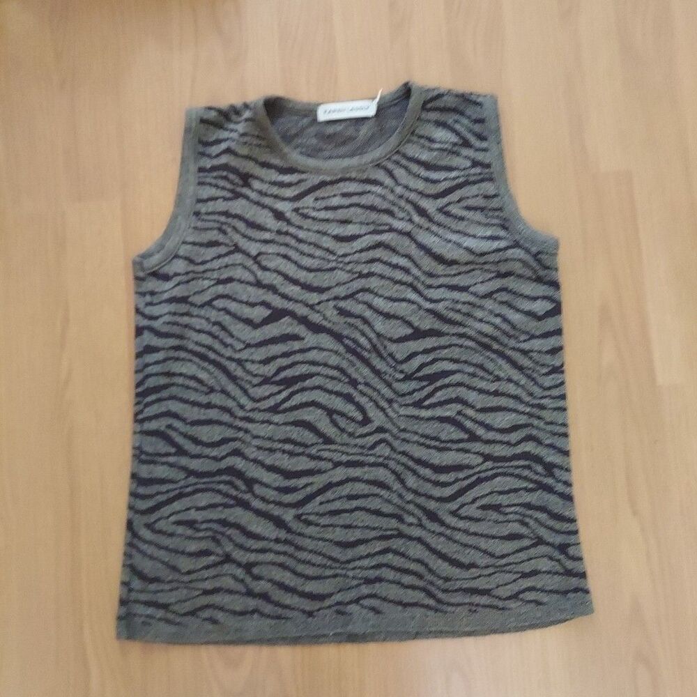 Karen Lessly Grey Black Sleeveless Zebra Print Sweater Sz Petite Small